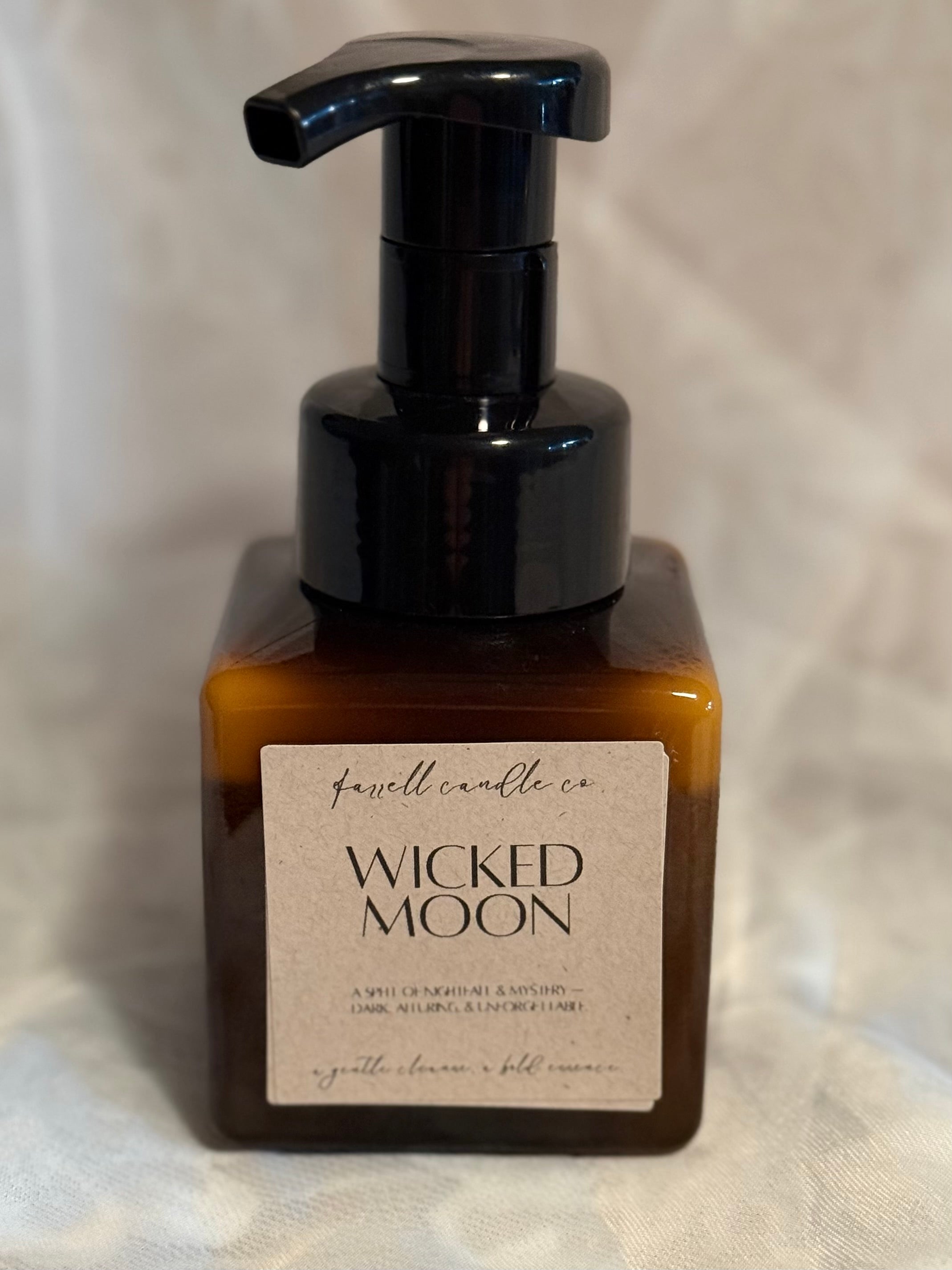 WICKED MOON FOAMING HAND SOAP